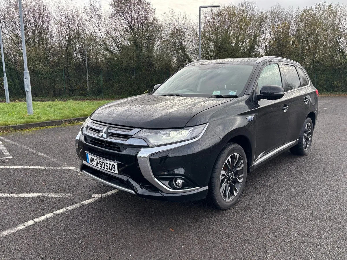 MITSUBISHI OUTLANDER *LOW MILLAGE NEW NCT* - Image 1