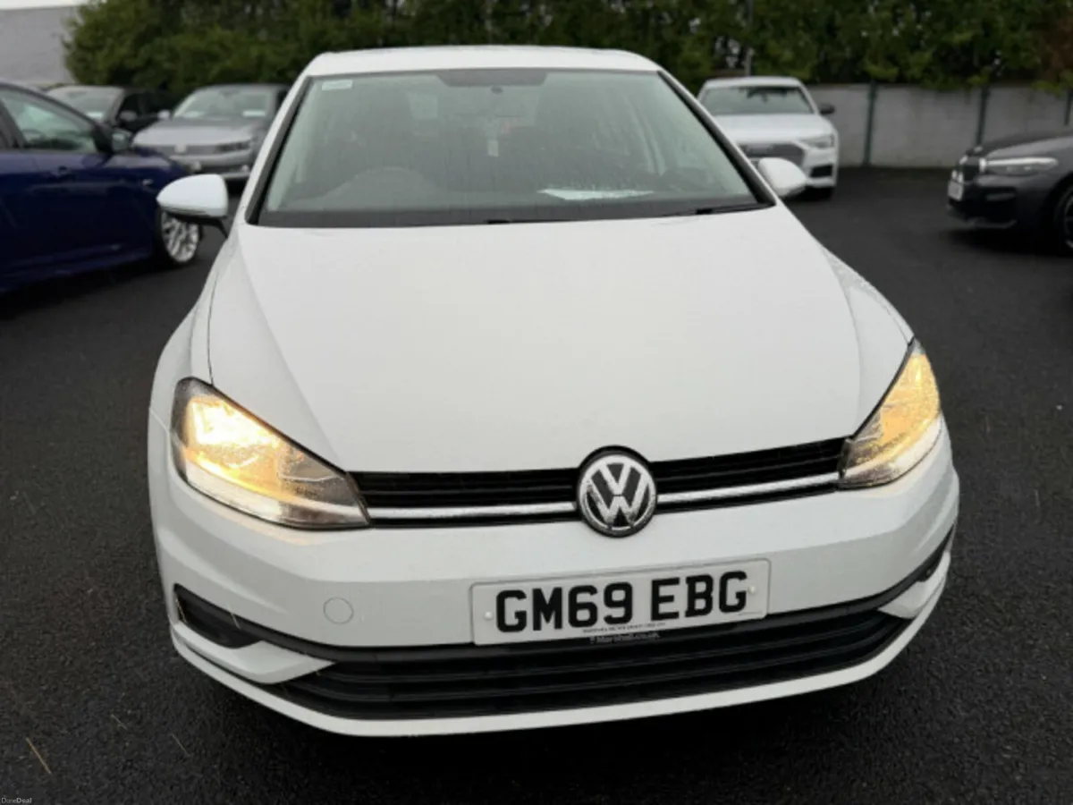 Volkswagen Golf S TDI - Image 2