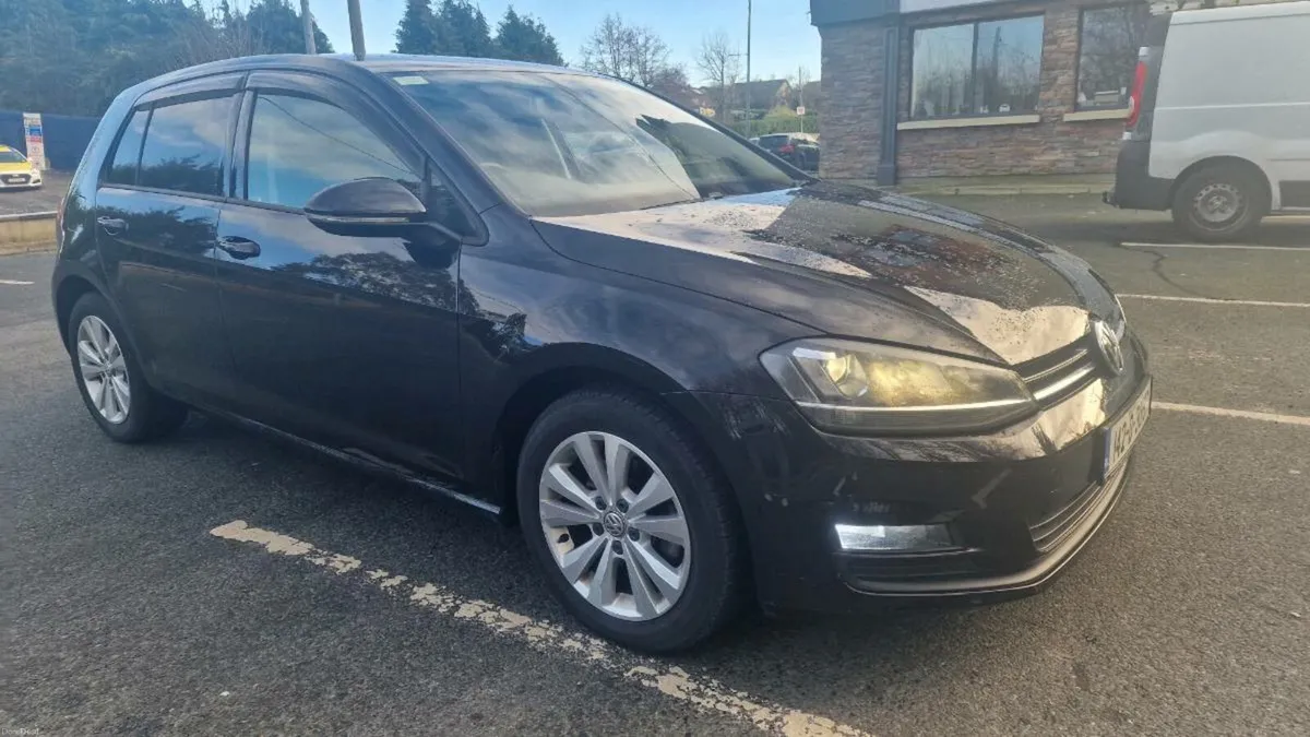 Volkswagen Golf 1.2 Auto - Image 3