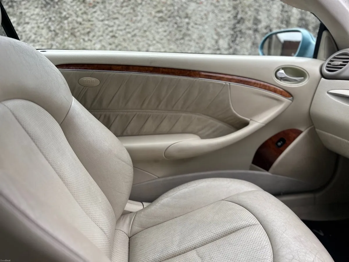 Mercedes-Benz CLK 2003 - Image 4