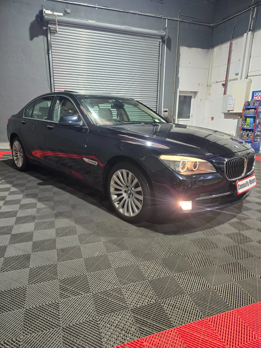 BMW 7 SERIES 730 LD INDIVIDUAL MODEL 2 KEY - Image 2