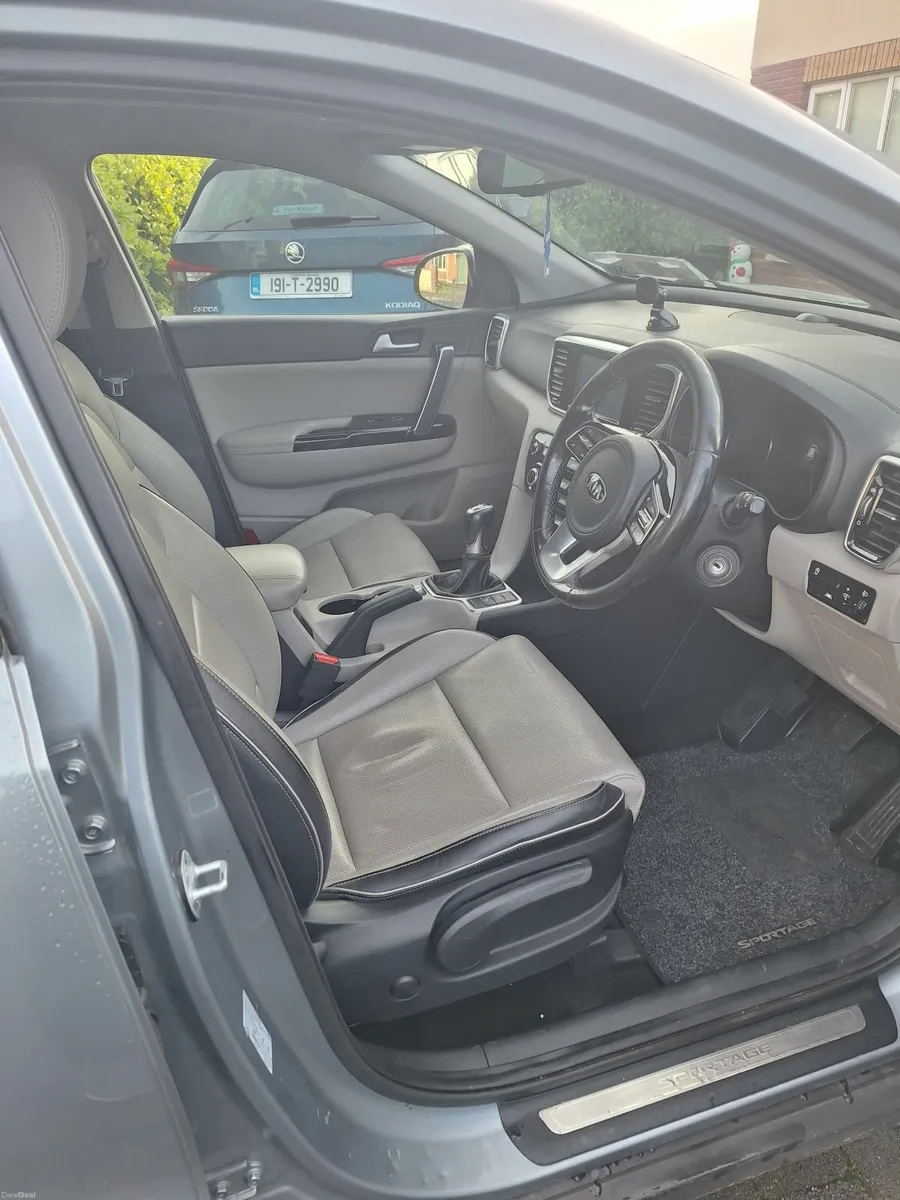 192 Kia Sportage K3 | 1.6 Diesel *Low Mileage* - Image 4