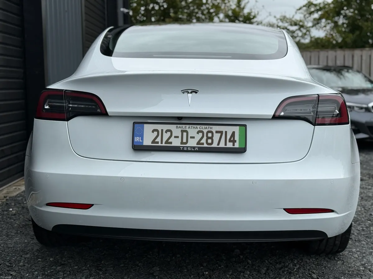 212 Tesla Model 3 Standard Range Plus - Image 4