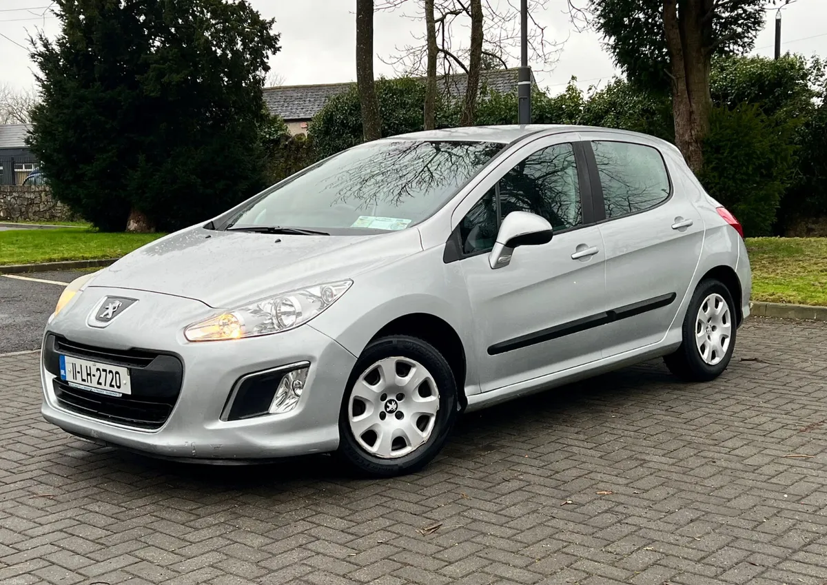 Peugeot 308 2011 Automatic 1.6 HDI new nct 12/26 - Image 2