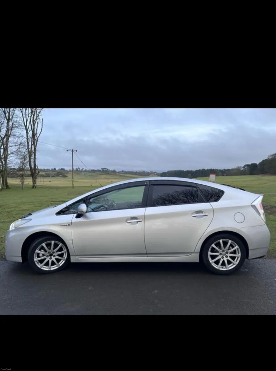 Toyota Prius 2010 - Image 4