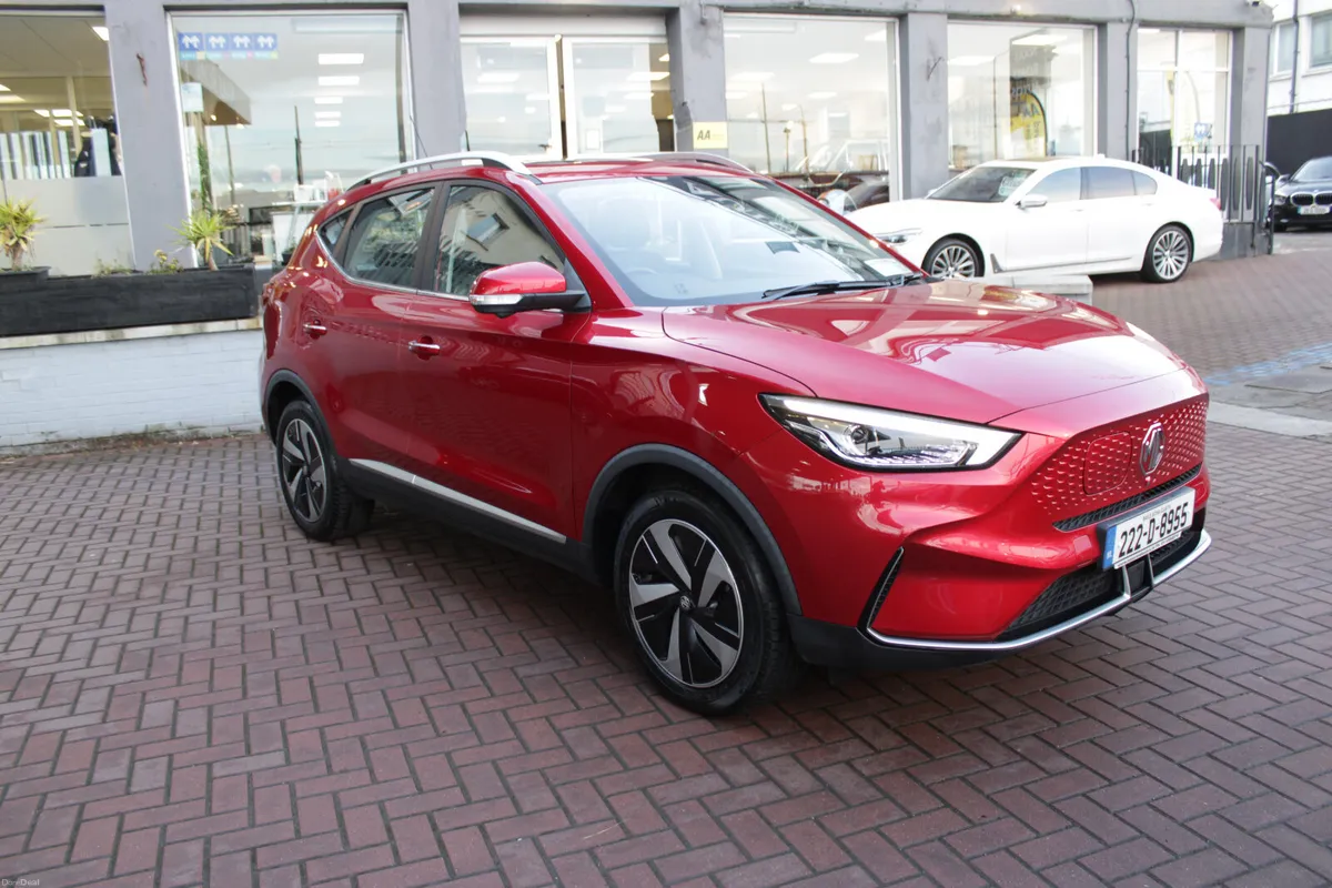 ZS EV LR EXCLUSIVE PANORAMIC ROOF 72.6 KWH 5DR EST - Image 1