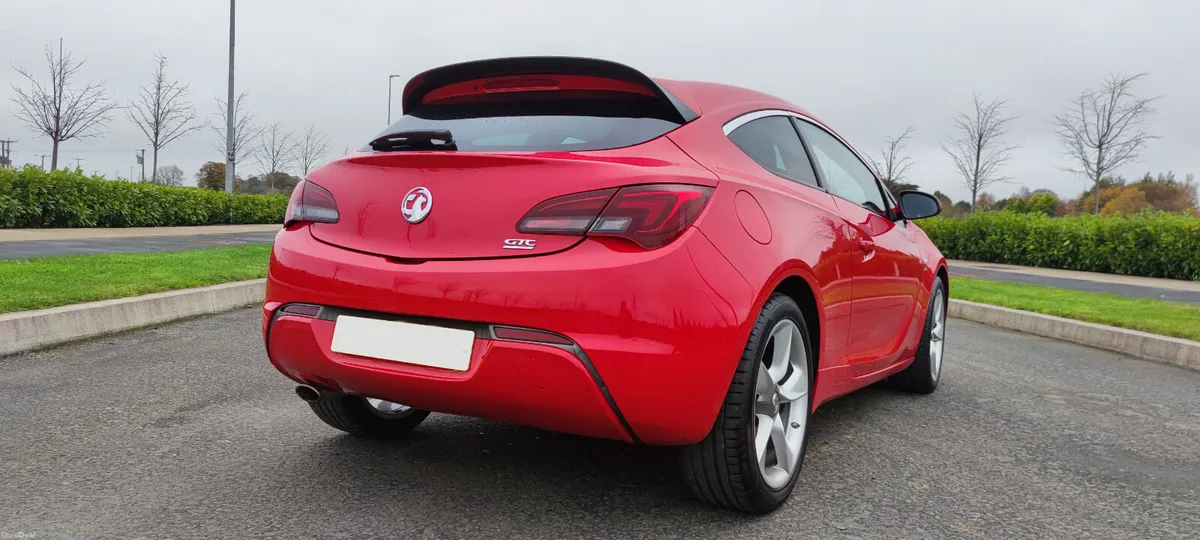 2018 Vauxhall Astra GTC 1.4 Turbo SRI - Image 6