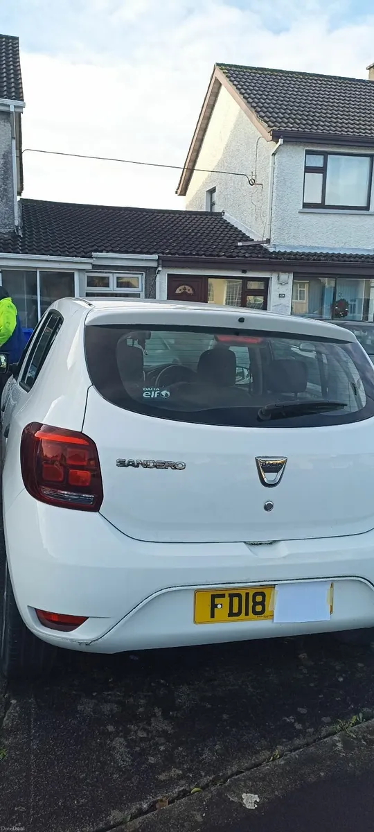 Dacia Sandor UK rage 18 year - Image 2