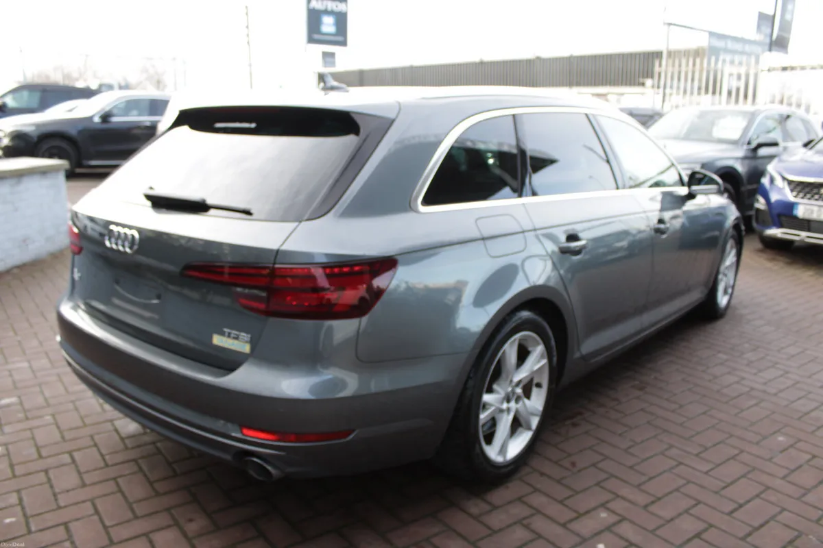 2.0TFSI SPORT 5DR ESTATE AUTOMATIC // 1 OWNER CAR - Image 4