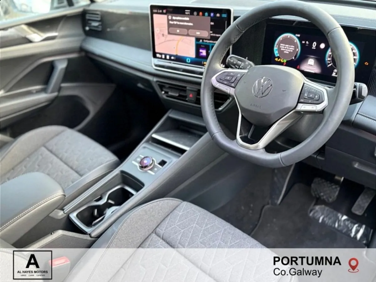 Volkswagen Tiguan AUTOMATIC EDITION 75 2.0 TDI 150 - Image 2