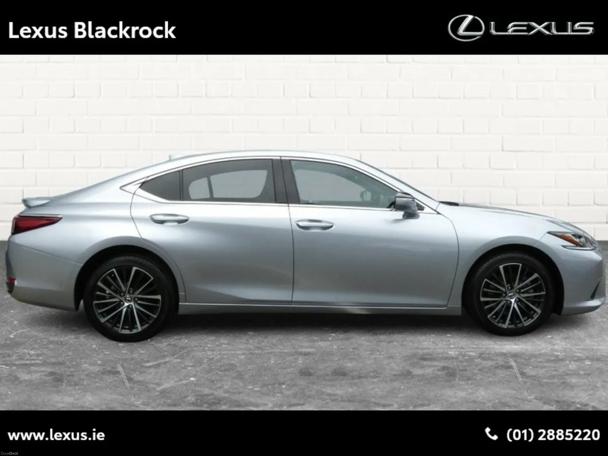Lexus ES Hybrid Dynamic - Image 3