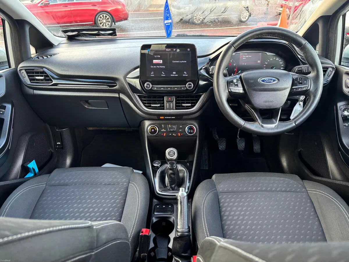 Ford Fiesta 2019  1.1  TITANIUM  LOW  MILEAGE - Image 4