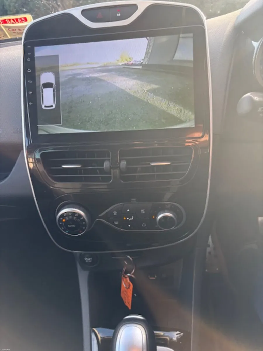 Renault Clio 2015 €49 A WEEK - Image 4