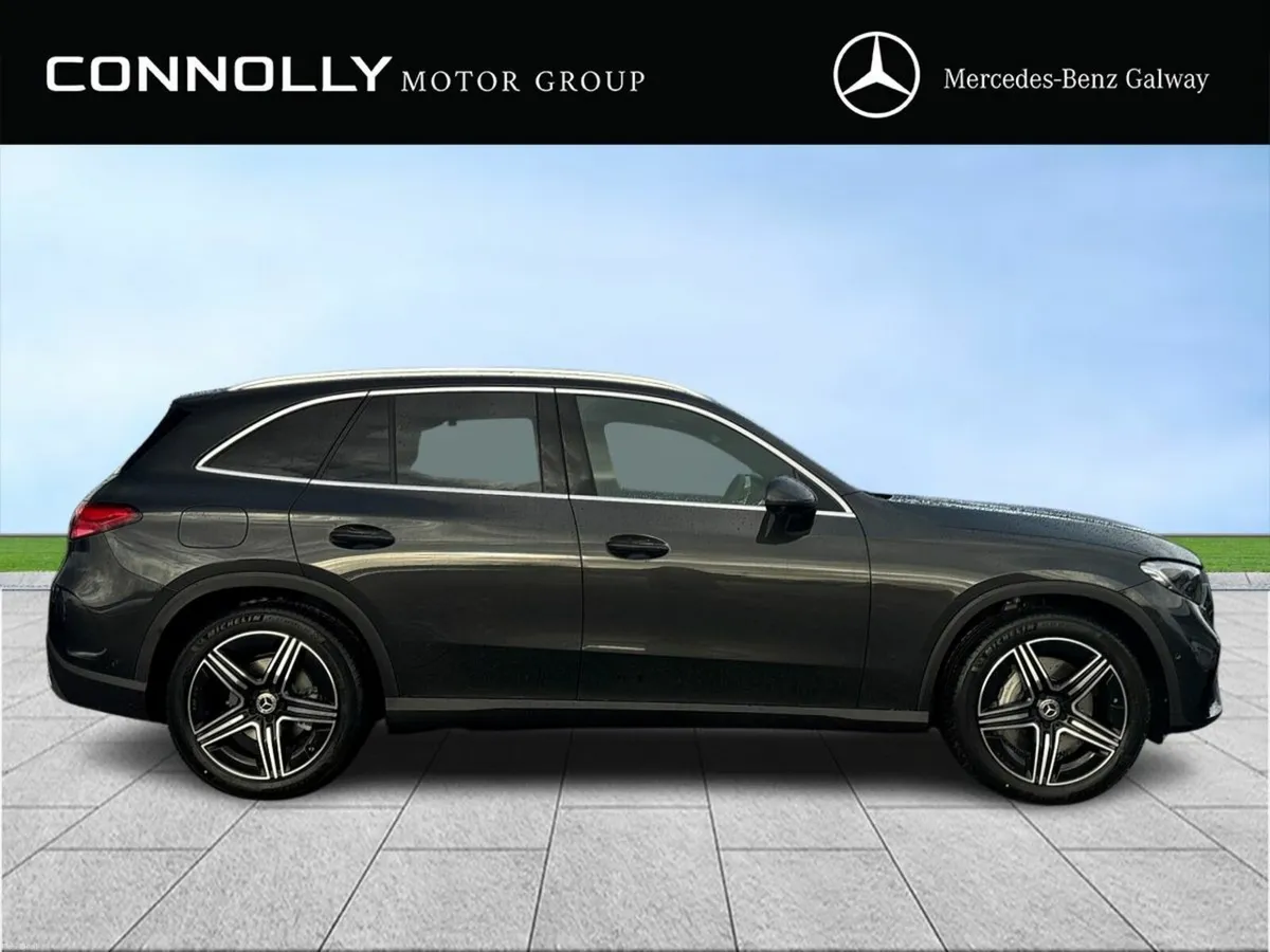 Mercedes-Benz GLC 220d AMG Line *360 Camera* - Image 4