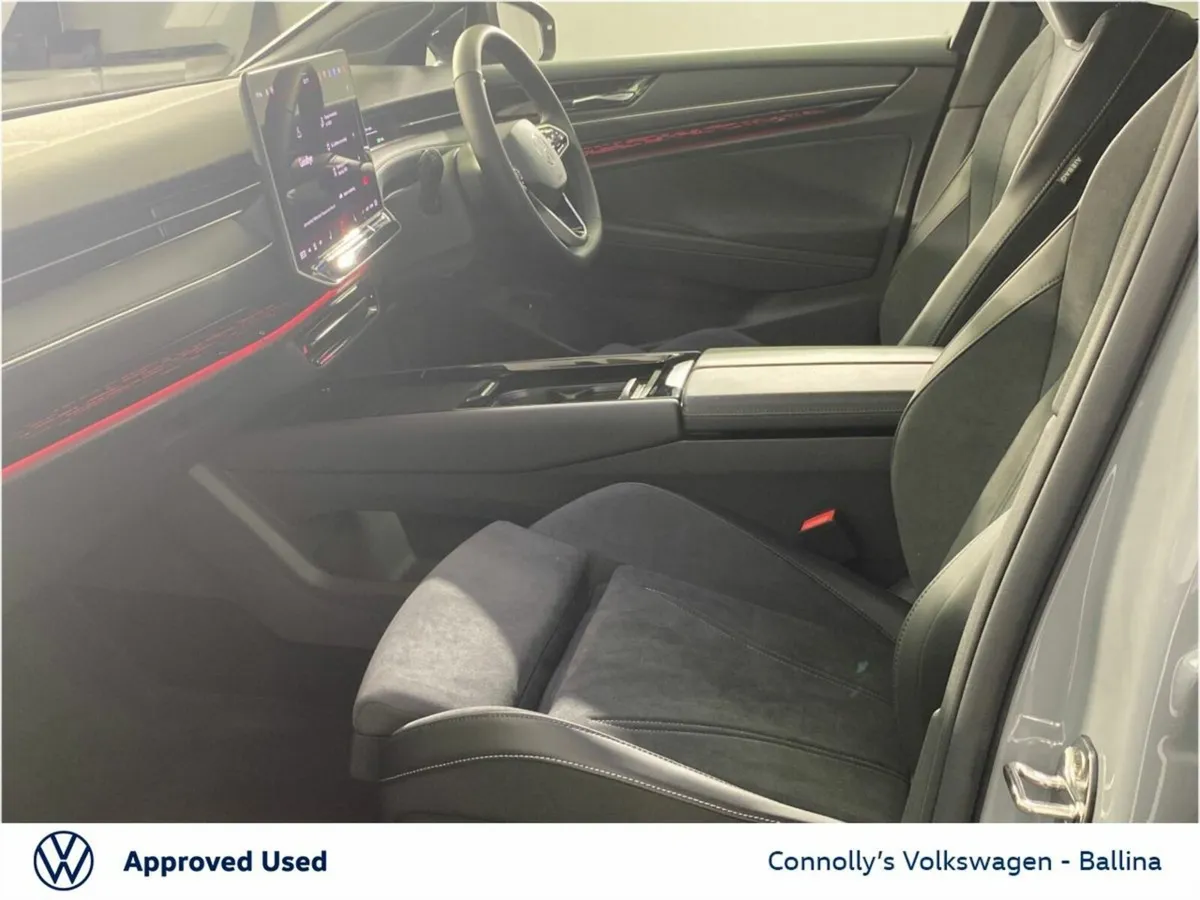 Volkswagen ID.7 TOURER PRO PLUS  *Demo Sale* - Image 3