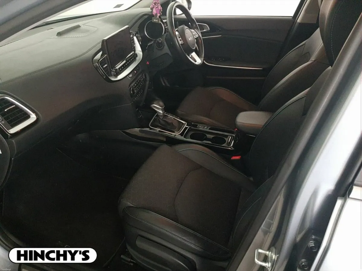 Kia XCeed 1.6 GDI Plug-in Hybrid - Image 3