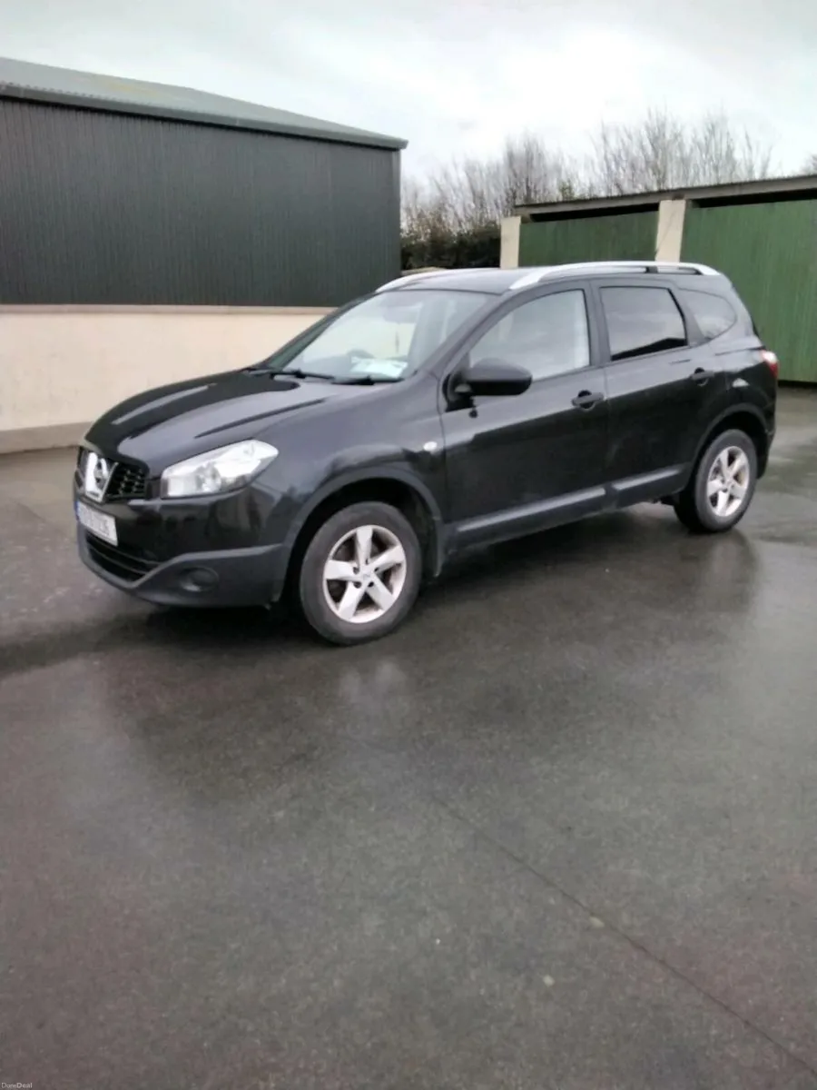 Nissan Quasqai +2 - Image 4