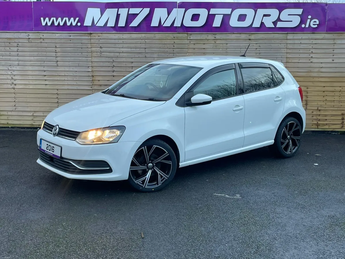 VOLKSWAGEN POLO! Low KMS - Image 2