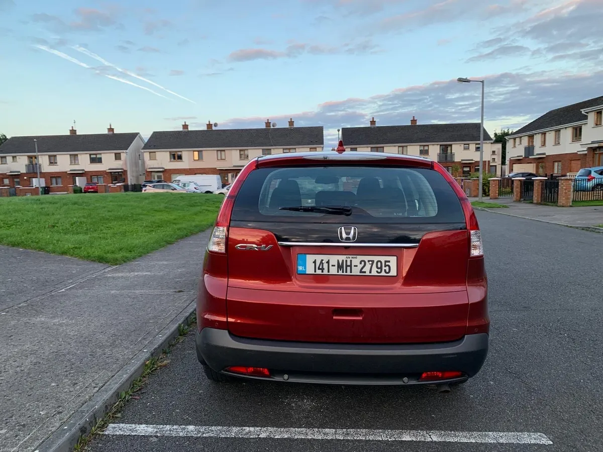 2014 Honda CR-V SUV - Image 3