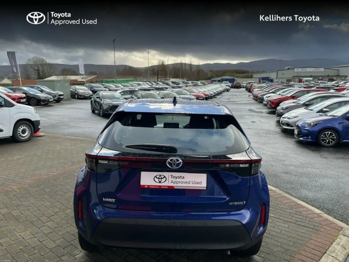 Toyota Yaris Cross YARIS CROSS LUNA - Image 4