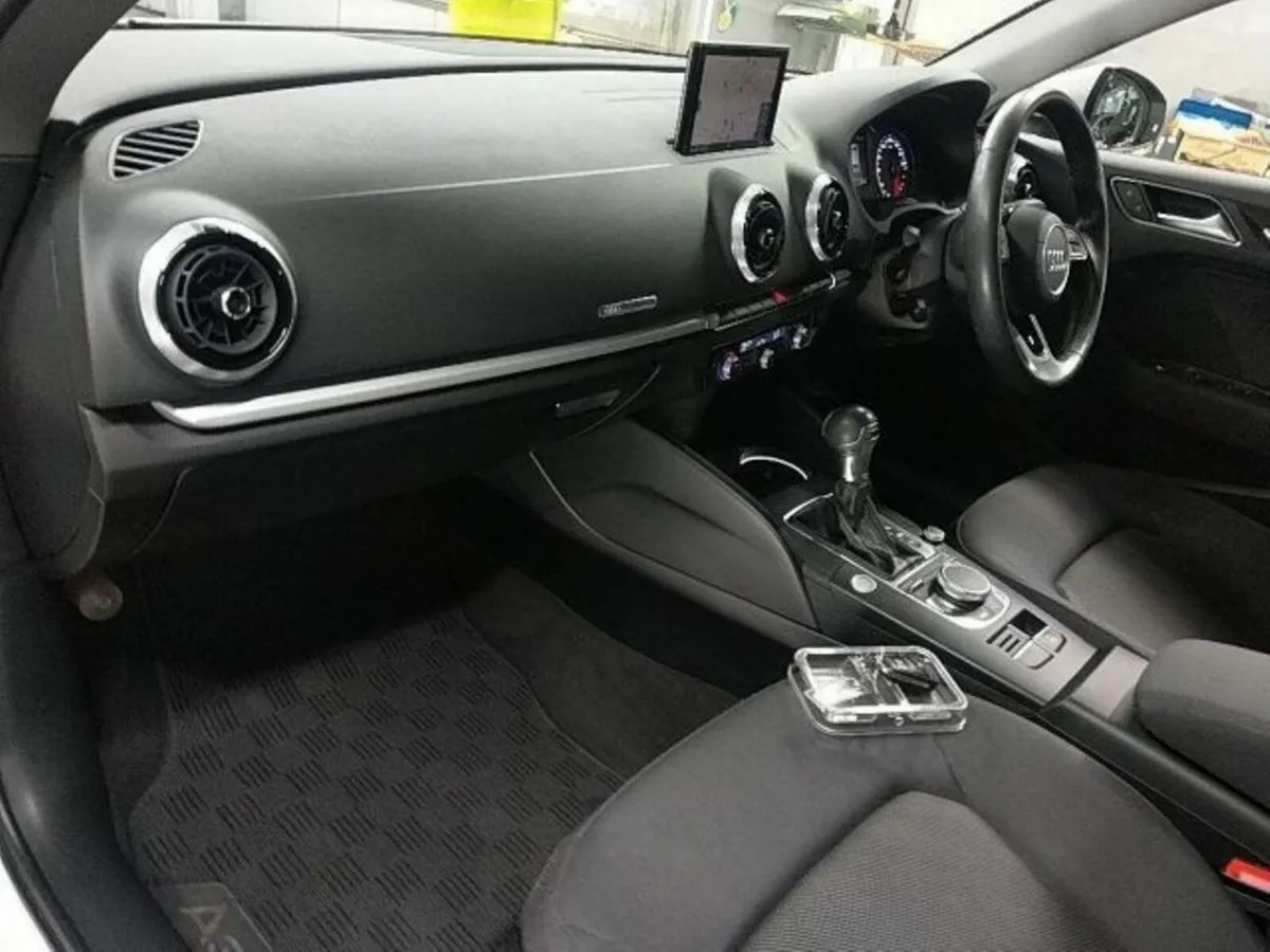 Audi A3 FACTORY ALLOYS - CRUISE CONTROL - Image 3