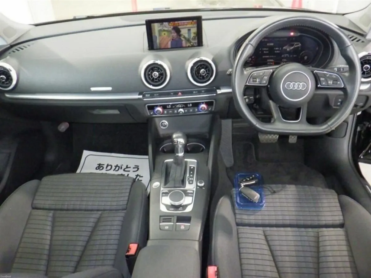 Audi A3 SPORTS 1.4TFSI - FACTORY ALLOYS - PADDLE S - Image 3