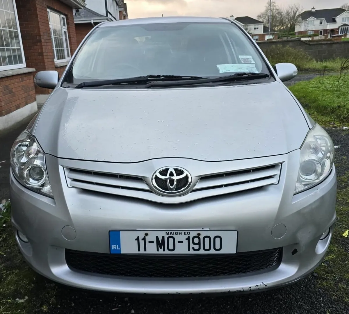 Toyota Auris 2011 automatic sport - Image 3
