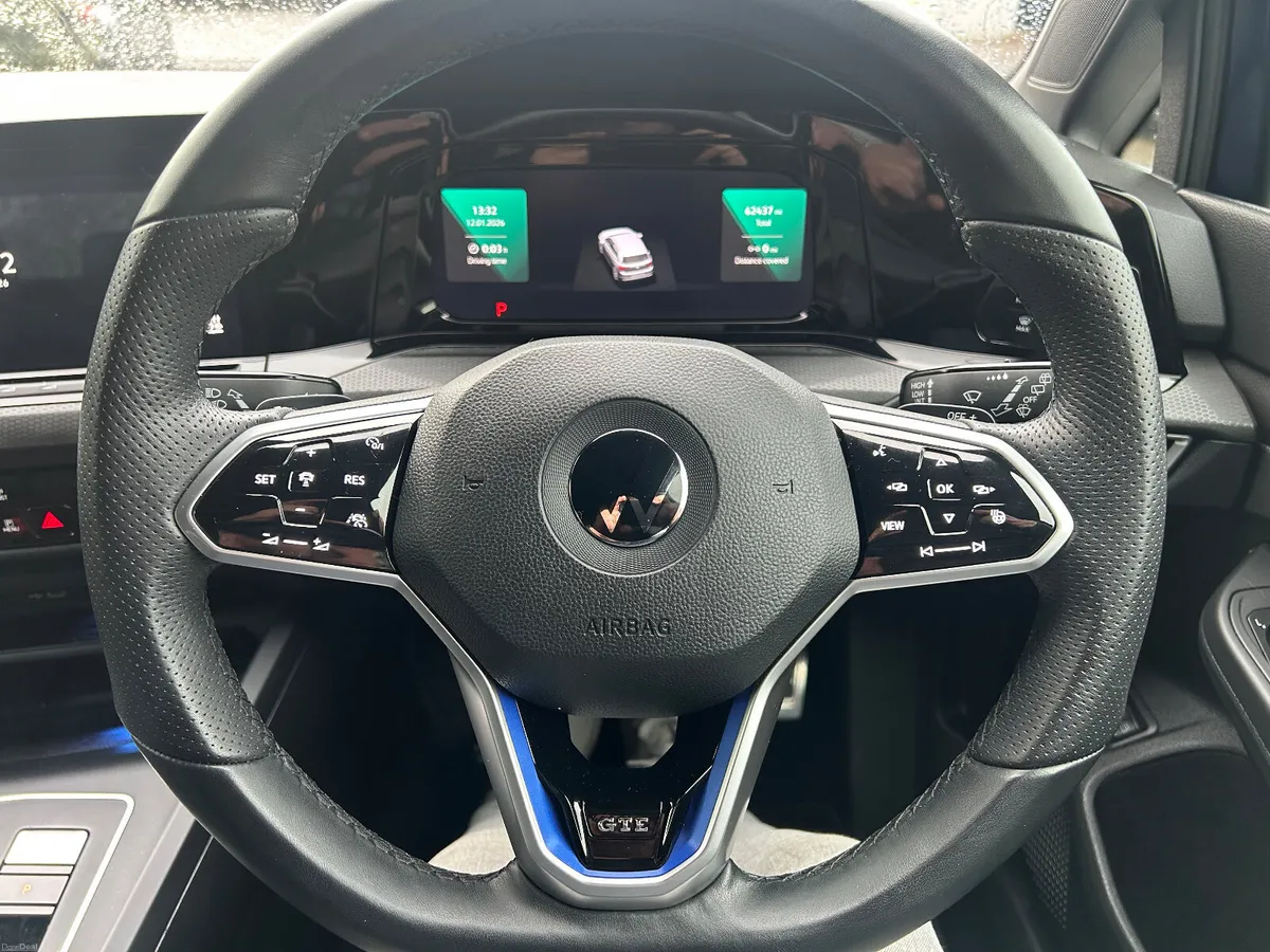 Volkswagen Golf 2021    €23500 on Irish Plates - Image 3