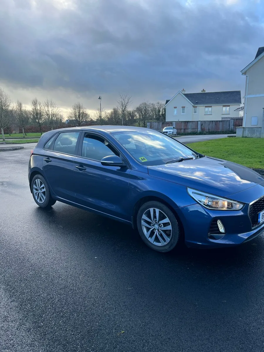Hyundai i30 181 1.6 diesel price €8,950 - Image 1