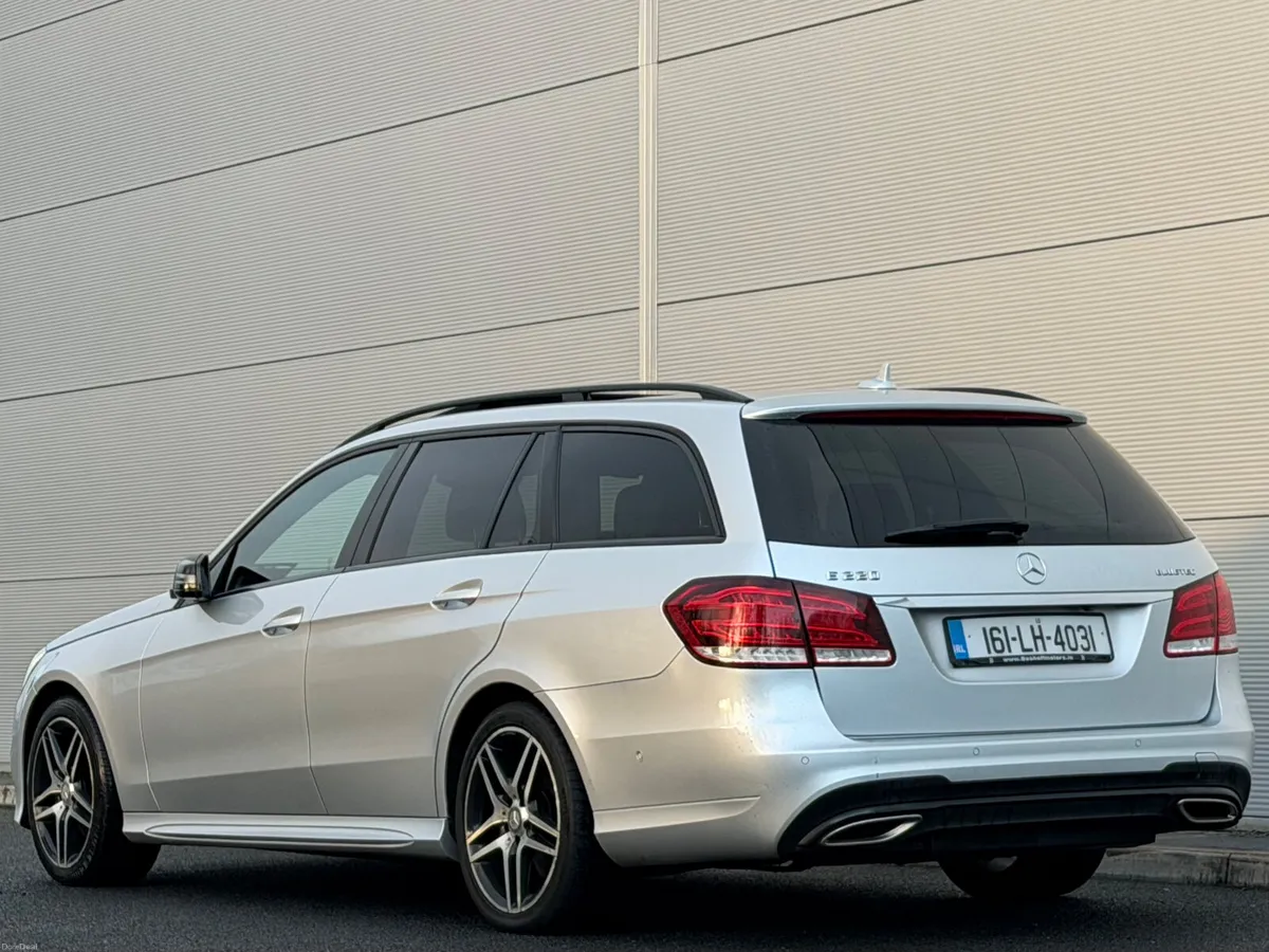 Mercedes-Benz E220d AMG Premium - Image 3