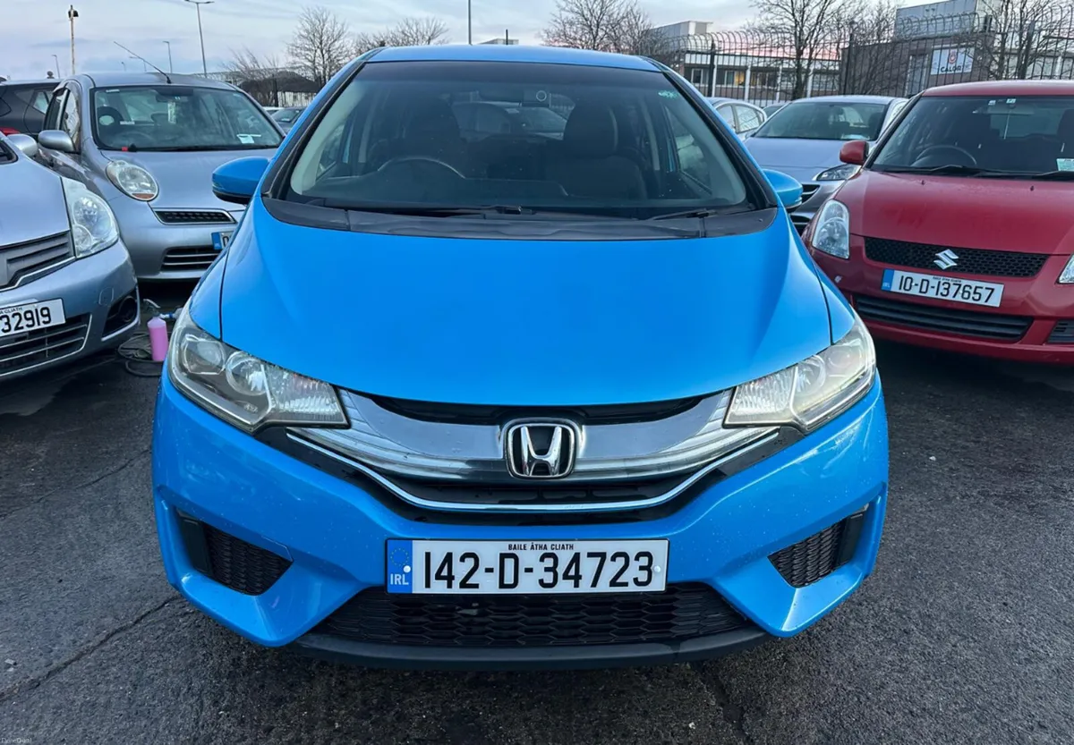 2014 Honda Fit 1.5 Hybrid Auto /  Deposit Taken - Image 3