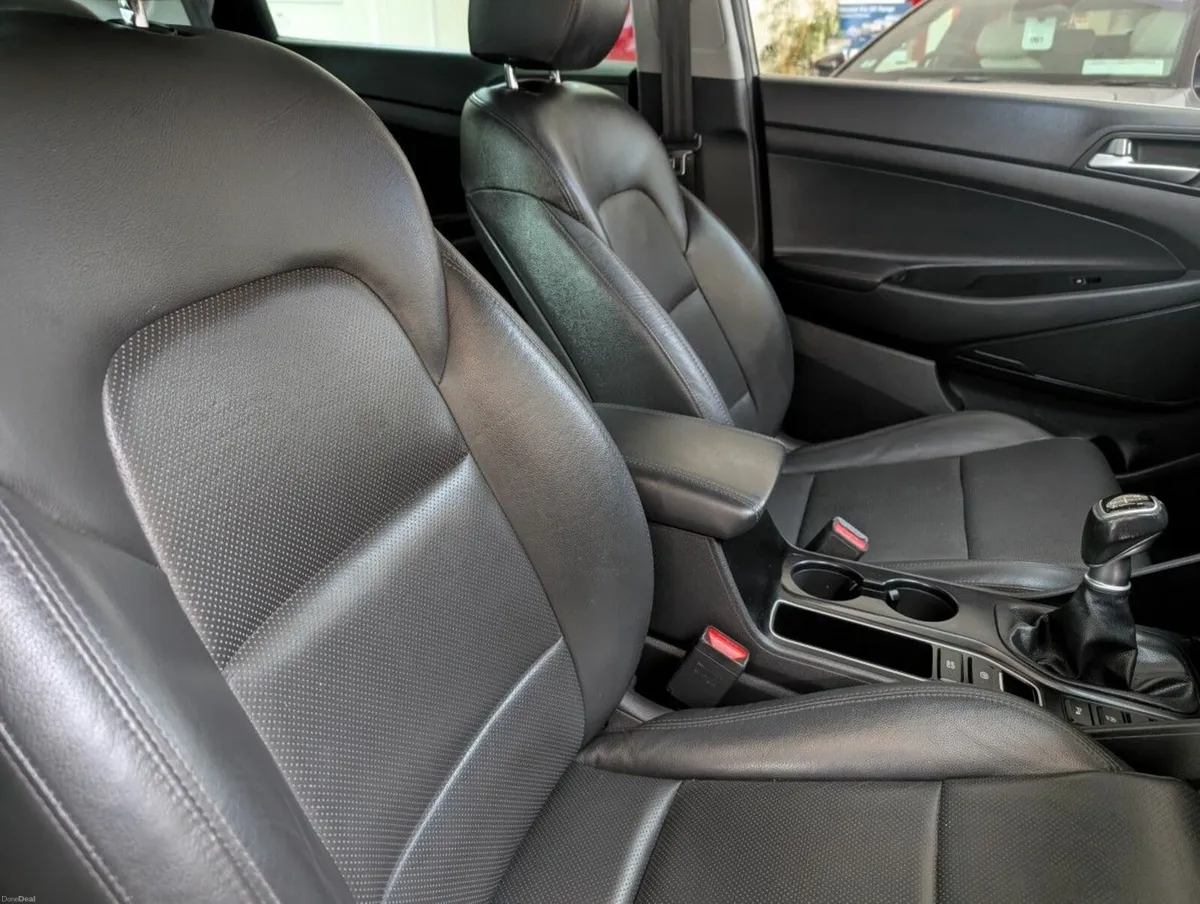 Hyundai Tucson Executive Plus - Image 5