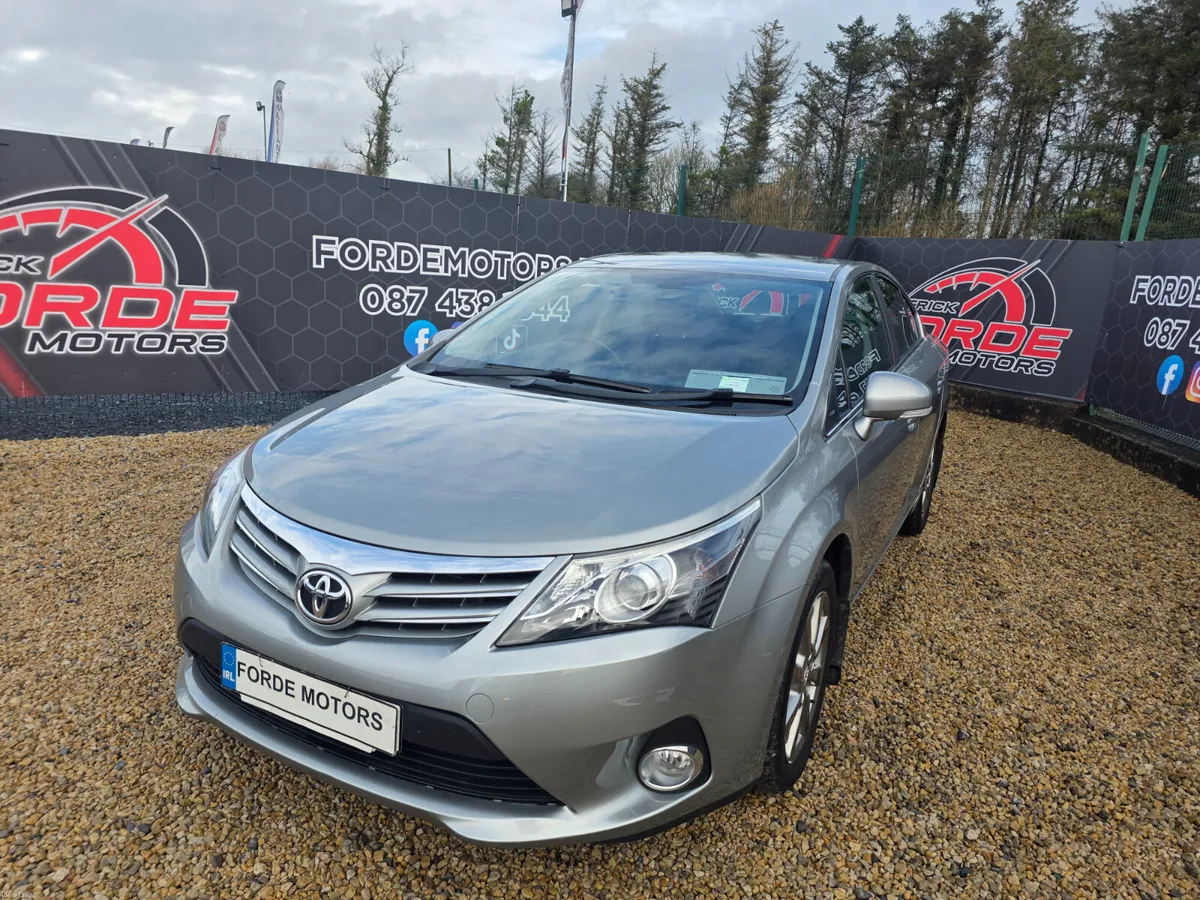 Toyota Avensis 2014 - Image 2