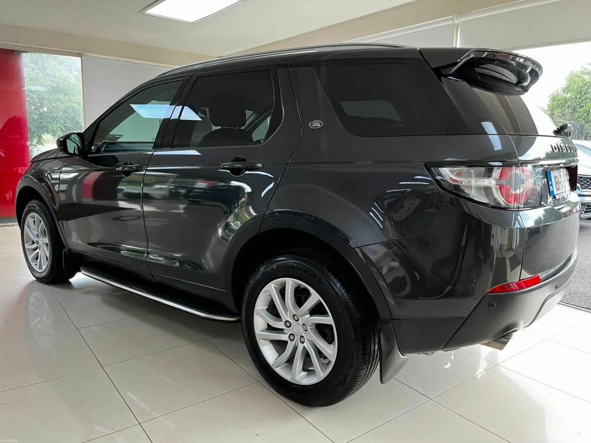 Land Rover Discovery Sport TD4 SE Automatic 7 seat - Image 5