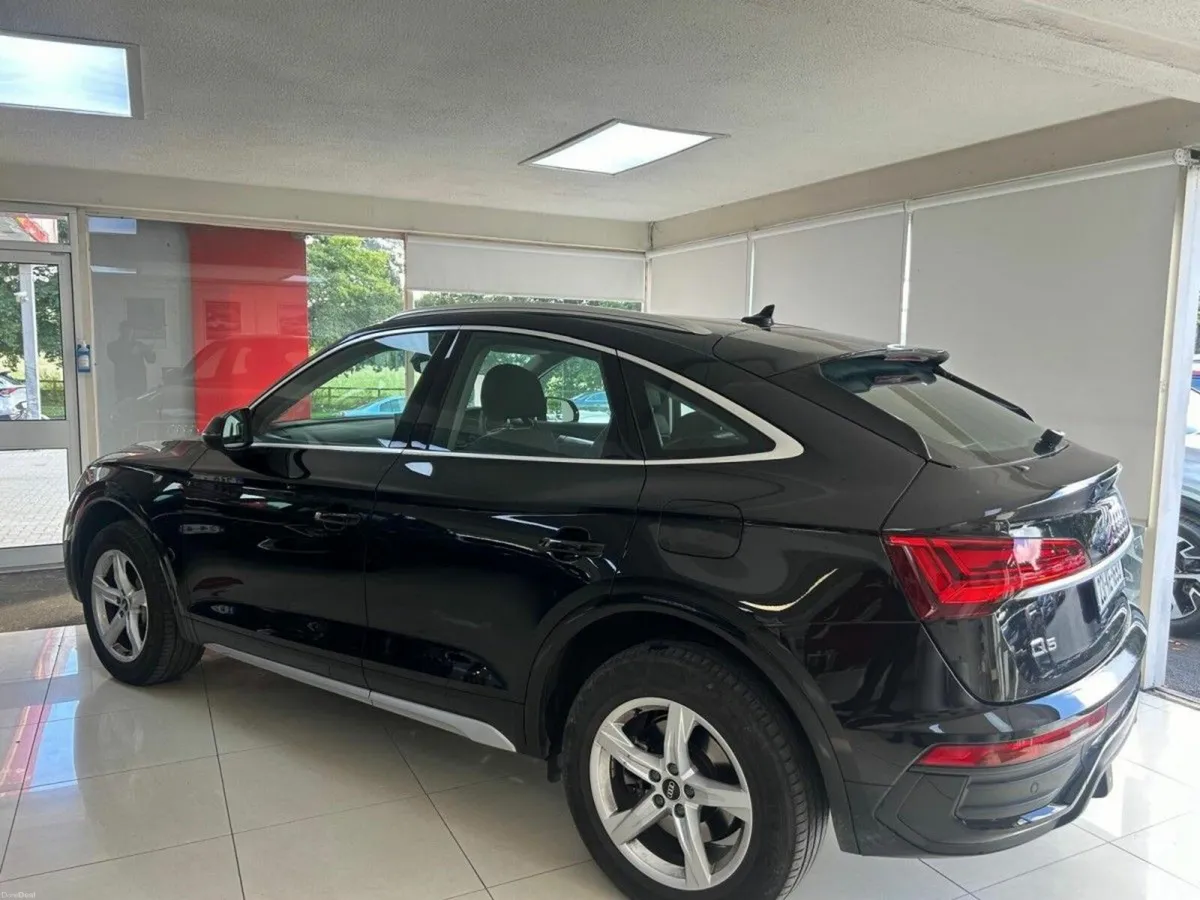 Audi Q5 50 TFSI e 299HP S tronic quattro SE - Image 2