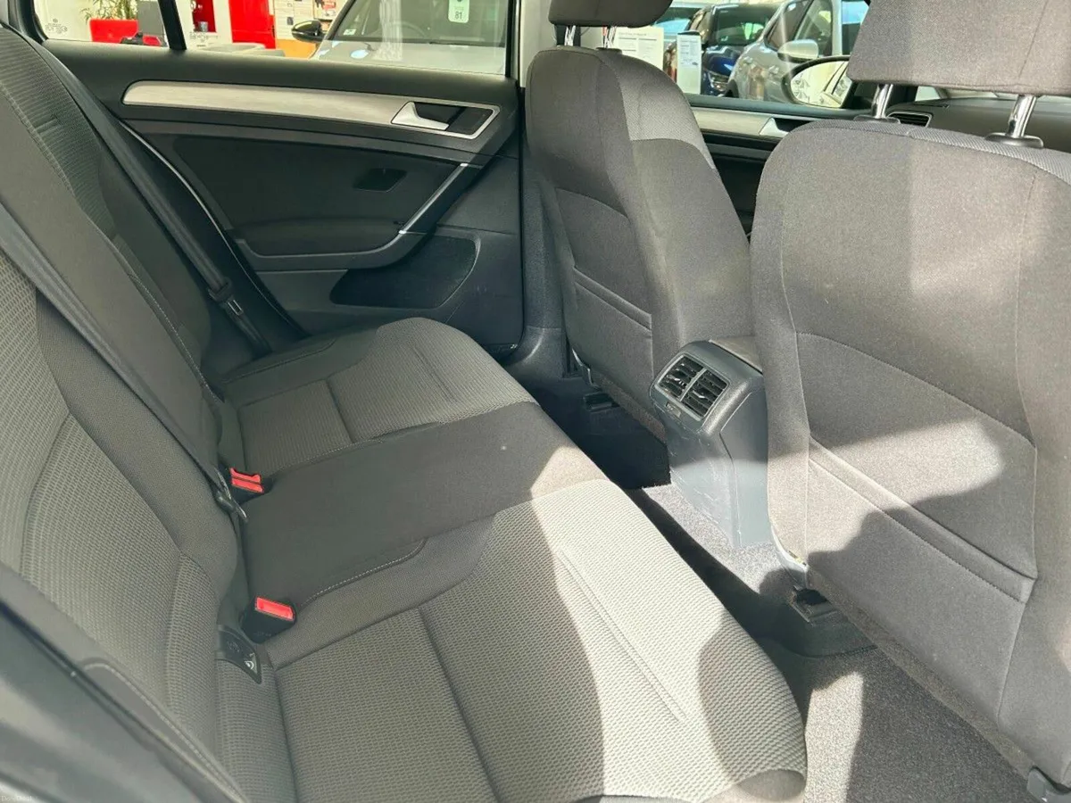Volkswagen Golf Comfortline Estate 1.6 TDI - Image 6