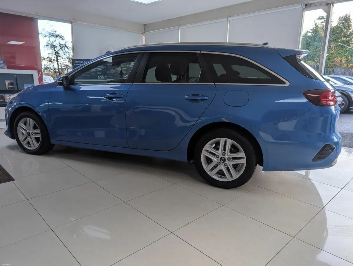 Kia Ceed Wagon 1.6 K3 Diesel - Image 2