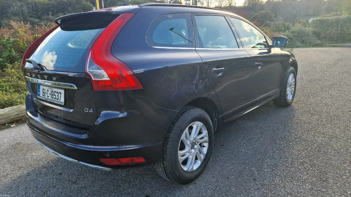 volvo xc60 - Image 4