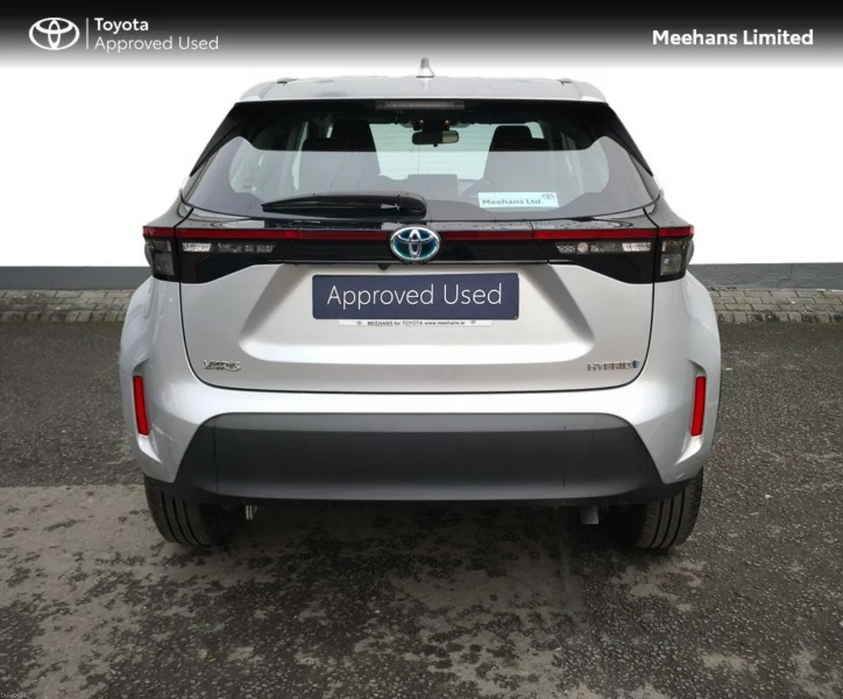 Toyota Yaris Cross YARIS CROSS LUNA - Image 4