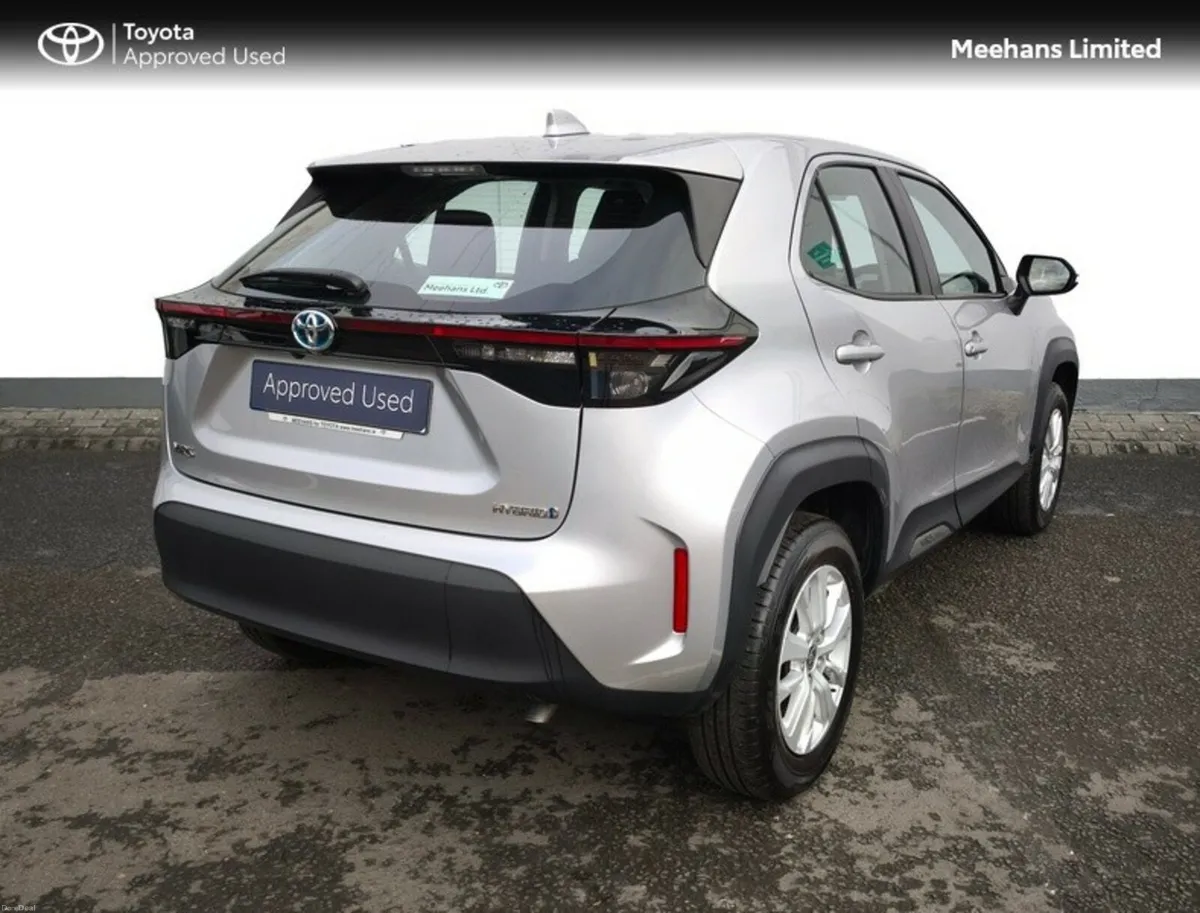 Toyota Yaris Cross YARIS CROSS LUNA - Image 2