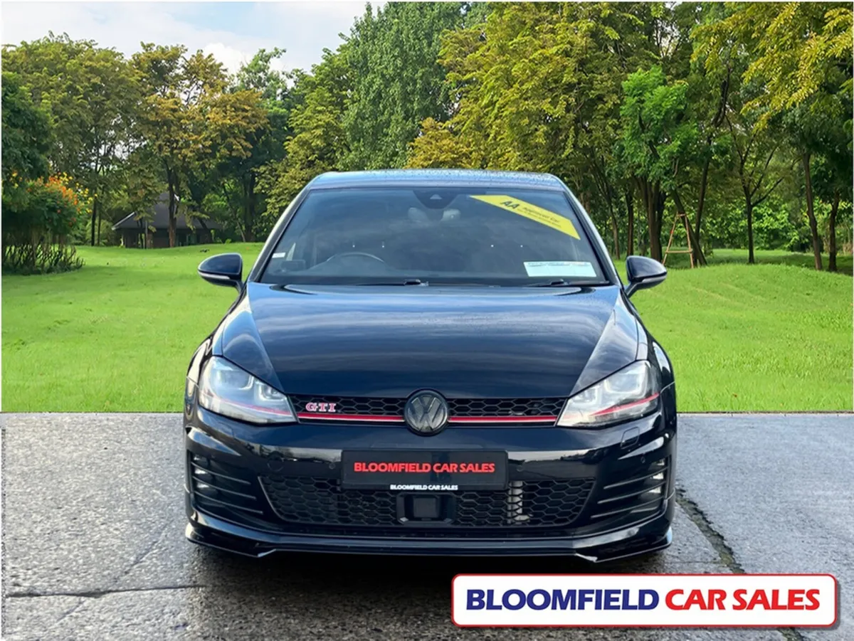 Volkswagen Golf GTI 2.0 , DSG // LOW MILEAGE, MASS - Image 2