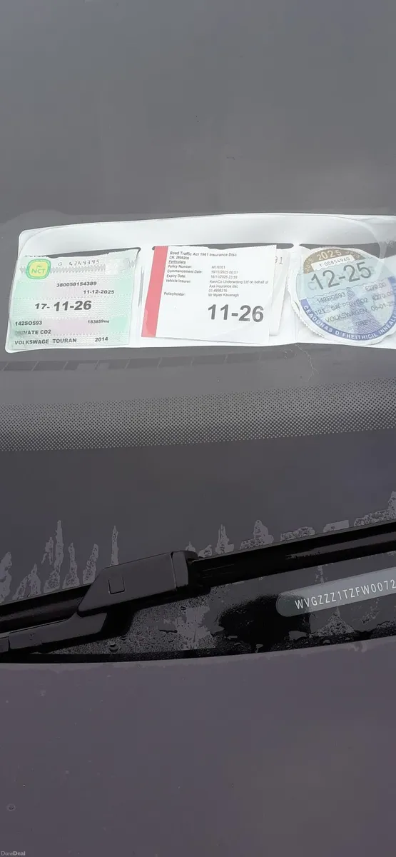 Volkswagen Touran 2014 - Image 2