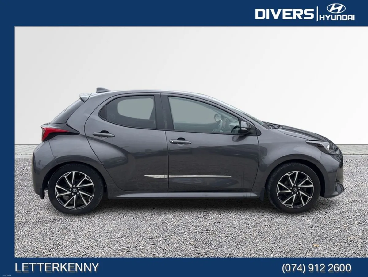 Toyota Yaris Luna Sport - Image 4