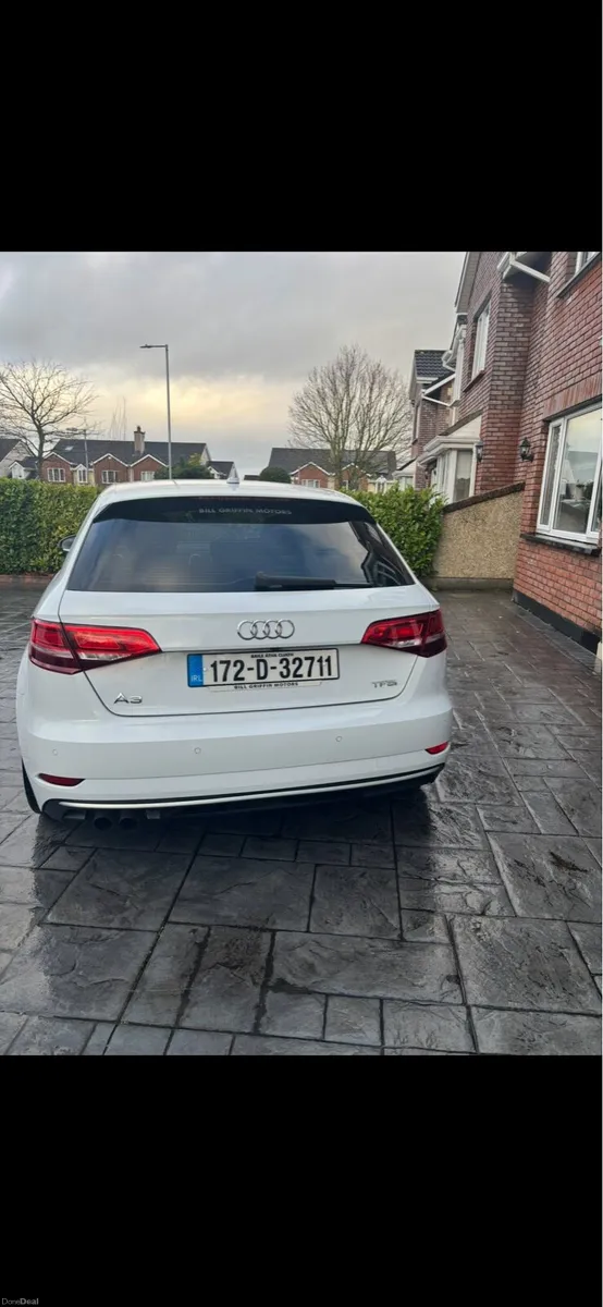 Audi A3 S-LINE TFSI AUTOMATIC - Image 4