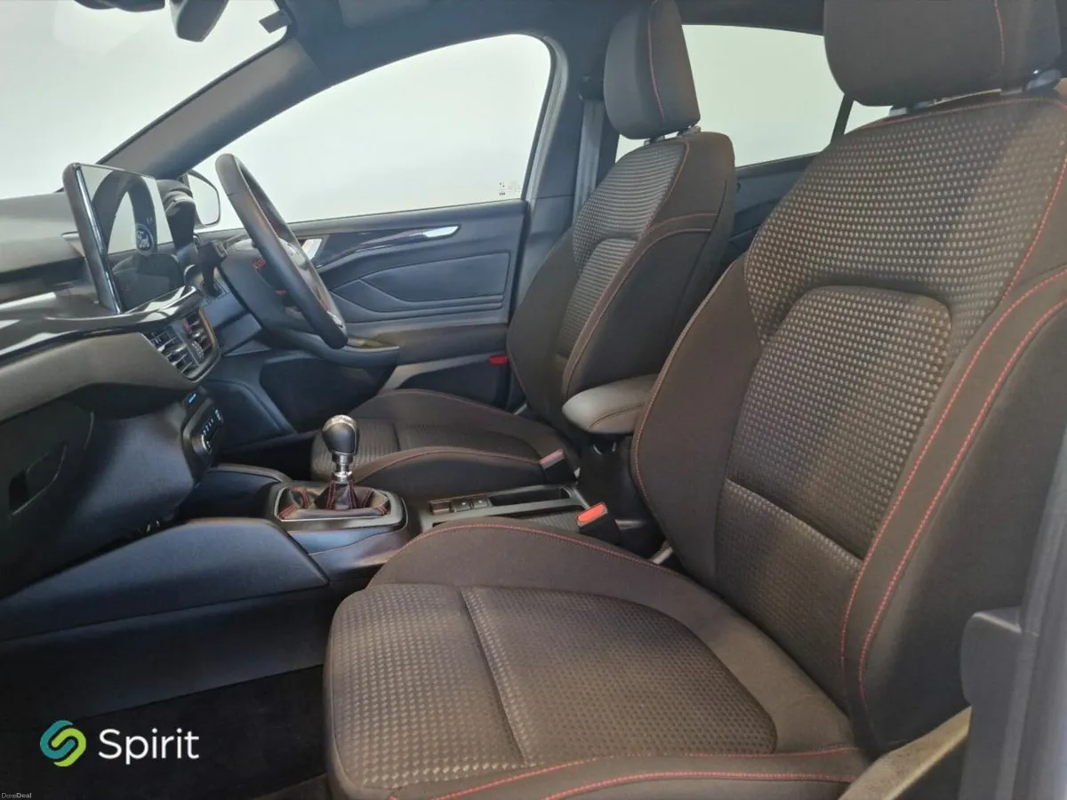 Ford Focus 1.0L EcoBoost 125PS ST-Line Call Derek - Image 4
