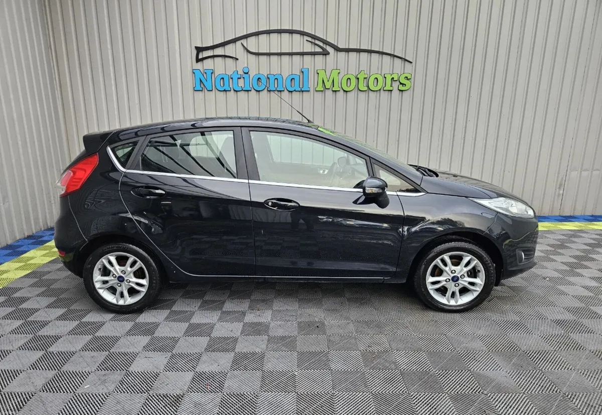 2015 Ford Fiesta 1.0 Petrol ZETEC - Image 2