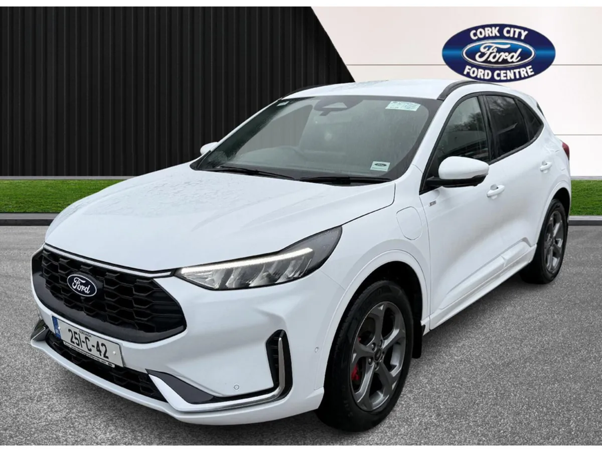 Ford Kuga ST-LINE X 5DR 2.5HEV225 S6 - Image 4