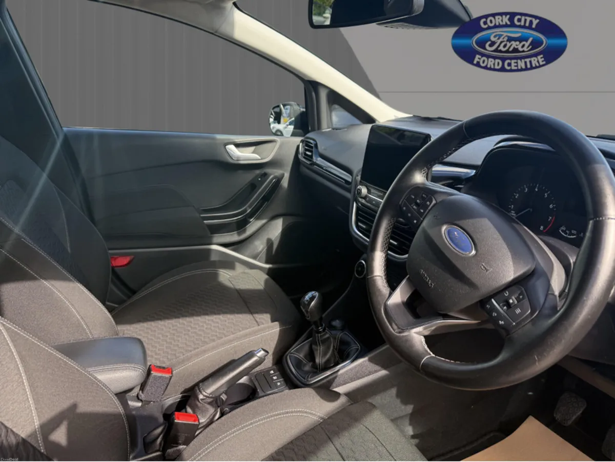 Ford Fiesta TITANIUM 5DR 1.0T 100 S6 S6.2 M6 4 - Image 4
