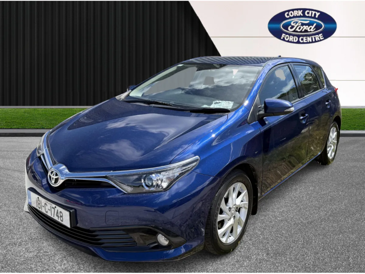 Toyota Auris 1.4 D-4D AURA 4DR - Image 4