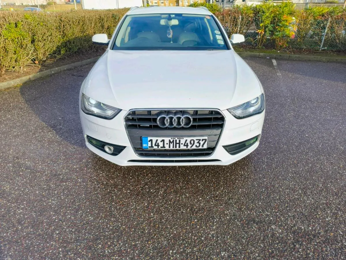 Audi A4 2.0l turbo quattro low mileage - Image 6